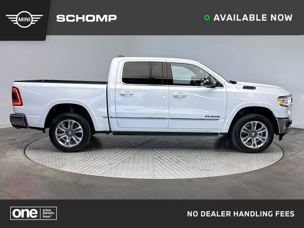2023 RAM 1500 Limited Crew Cab 4WD