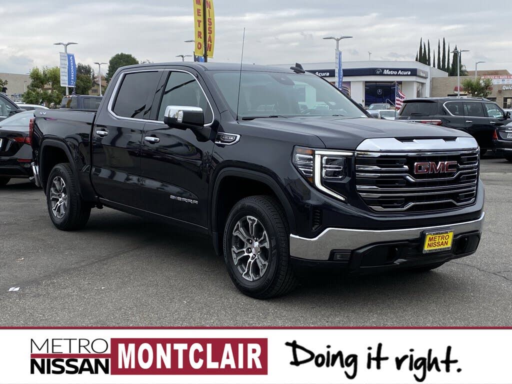 2024 GMC Sierra 1500 SLT Crew Cab 4WD