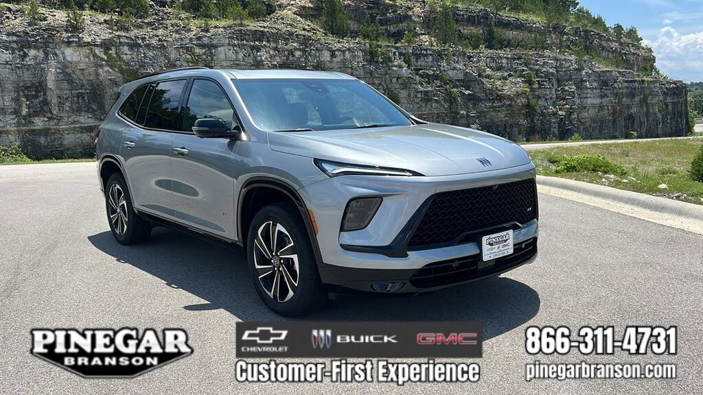 2025 Buick Enclave Sport Touring FWD