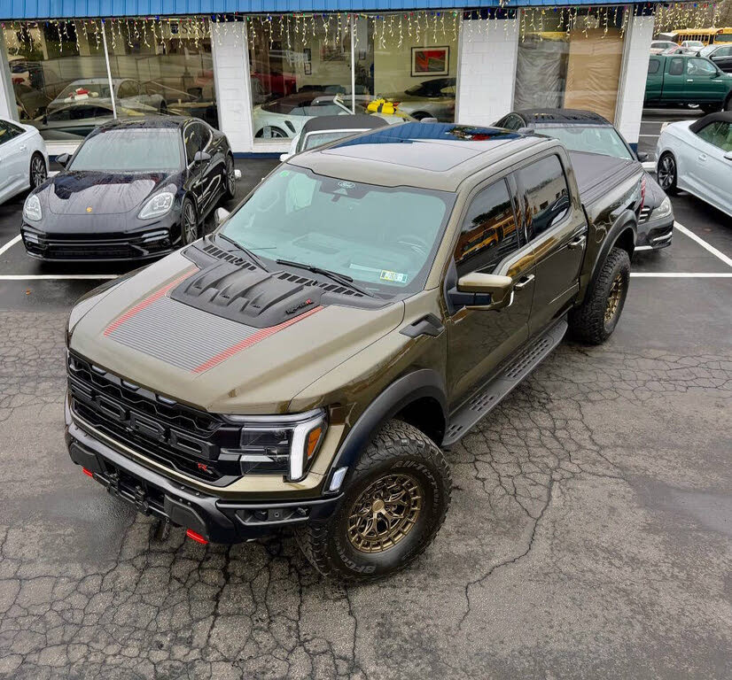 2025 Ford F-150 Raptor SuperCrew 4WD