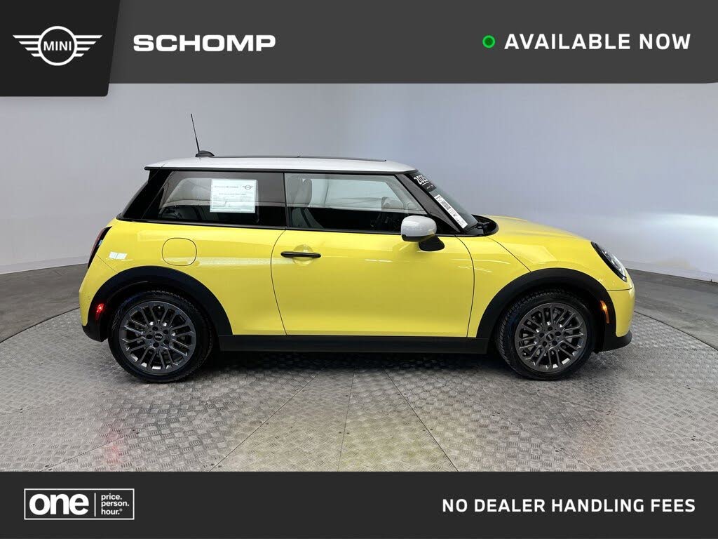 2025 MINI Cooper 2-Door Hatchback FWD