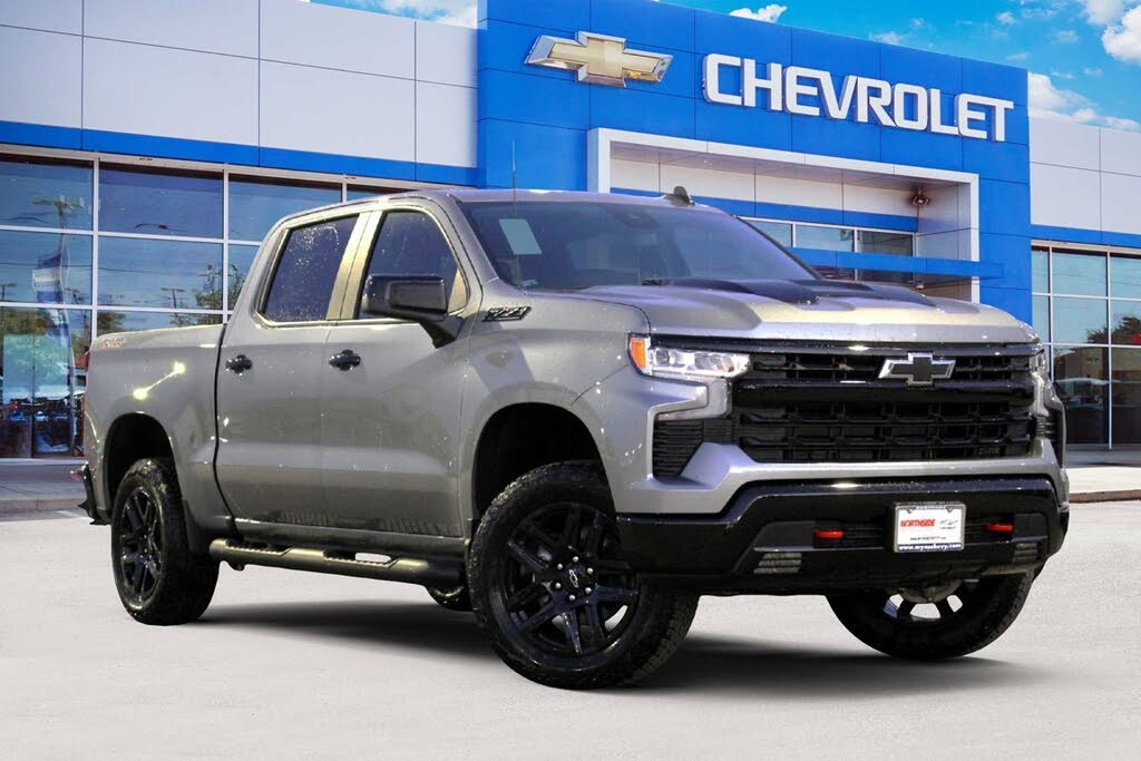 2026 Chevrolet Silverado 1500 LT Trail Boss Crew Cab 4WD