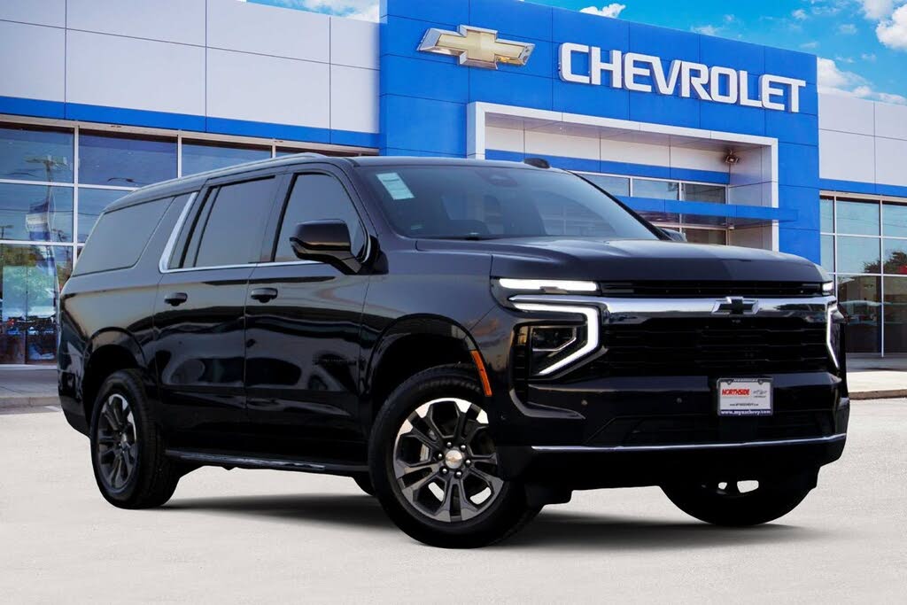 2026 Chevrolet Suburban LS RWD