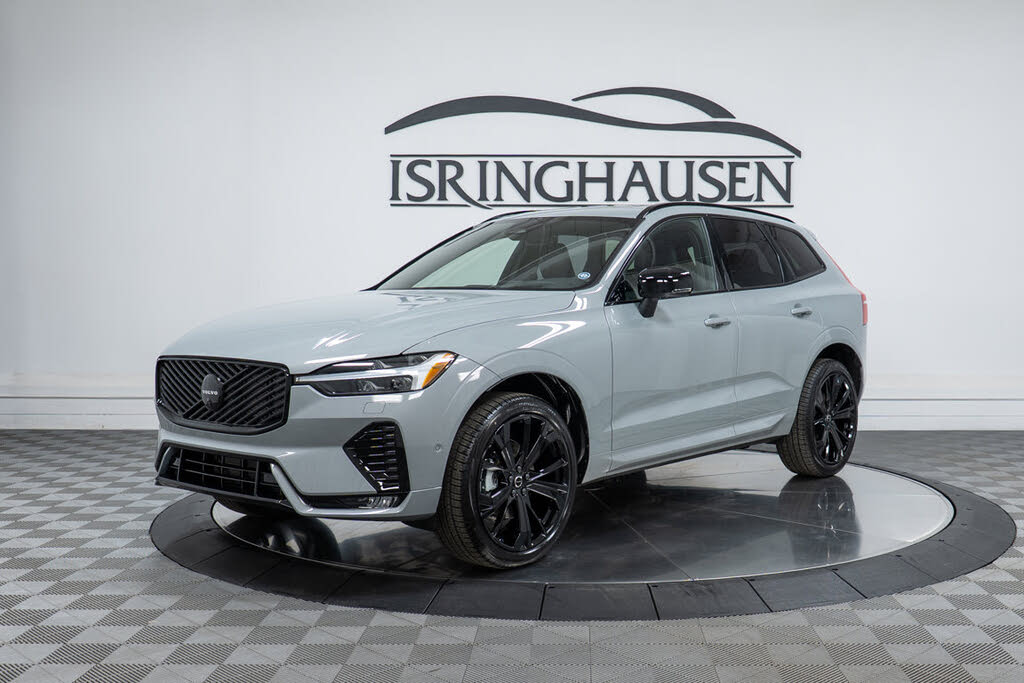 2026 Volvo XC60 B5 Ultra Black Edition AWD