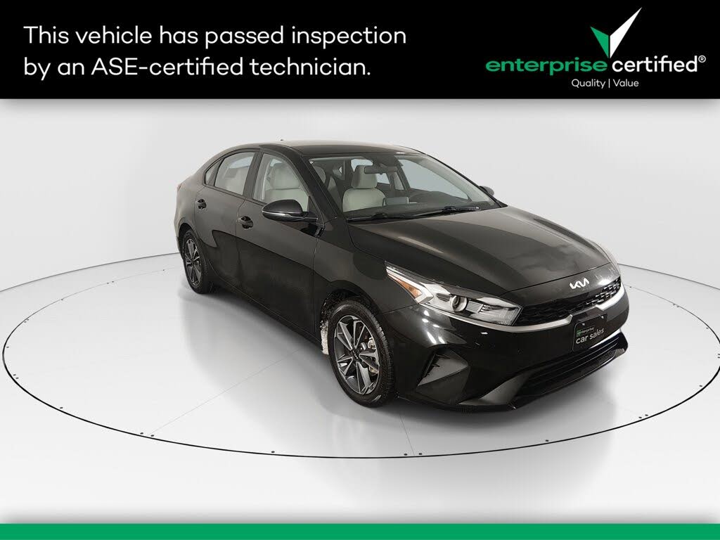 2023 Kia Forte LXS FWD