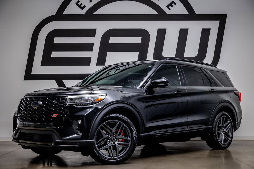 2025 Ford Explorer ST AWD