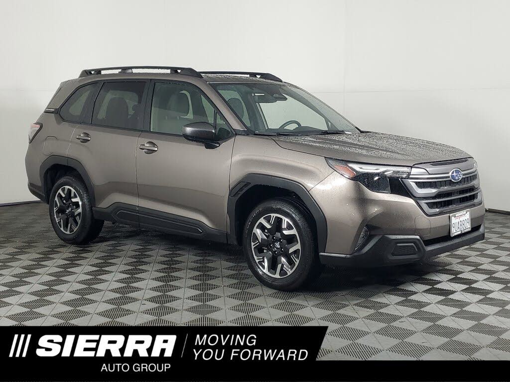 2025 Subaru Forester Premium Crossover AWD
