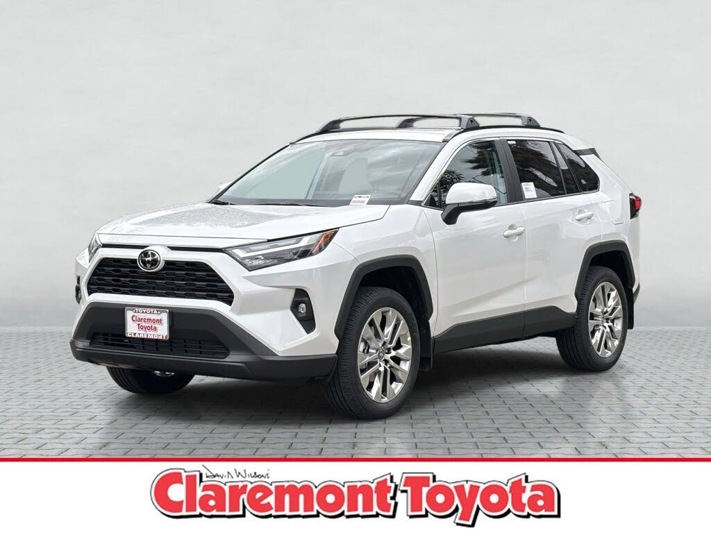 2025 Toyota RAV4 XLE Premium FWD