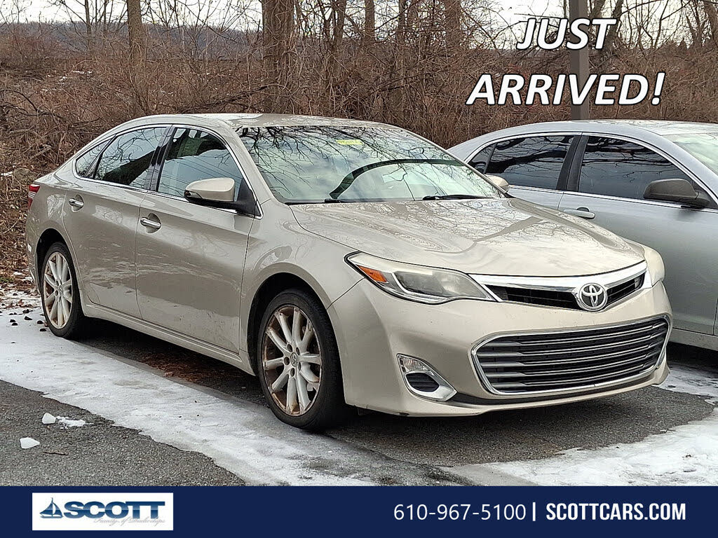 2013 Toyota Avalon XLE