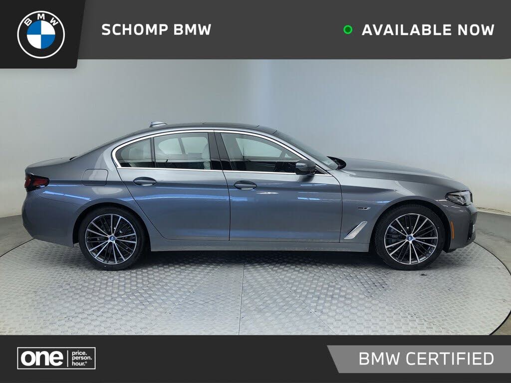 2023 BMW 5 Series 530e xDrive Hybrid Plug-in AWD