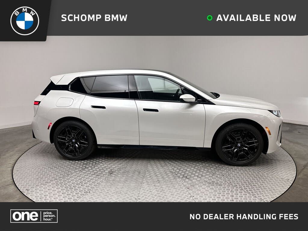 2026 BMW iX xDrive45