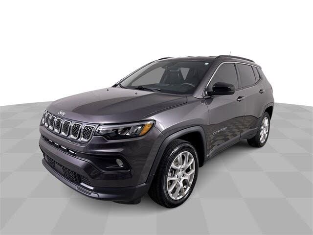 2024 Jeep Compass Latitude Lux 4WD