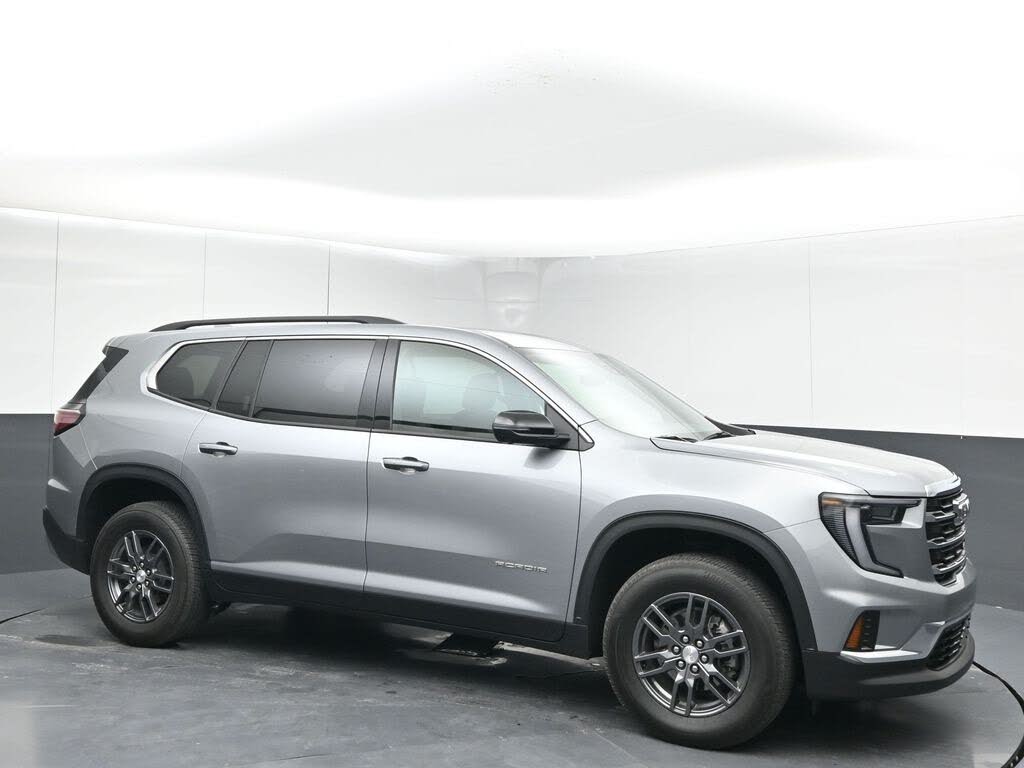 2025 GMC Acadia Elevation FWD