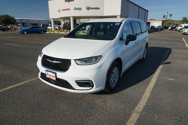 2026 Chrysler Pacifica Select FWD