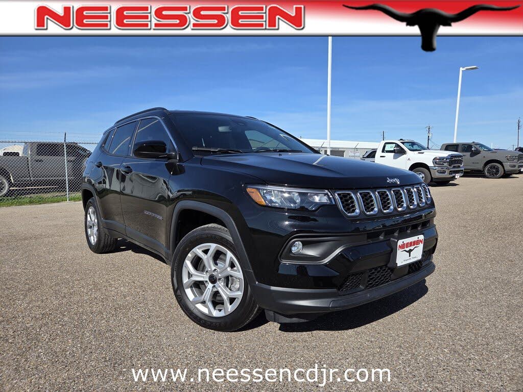 2026 Jeep Compass Latitude 4WD