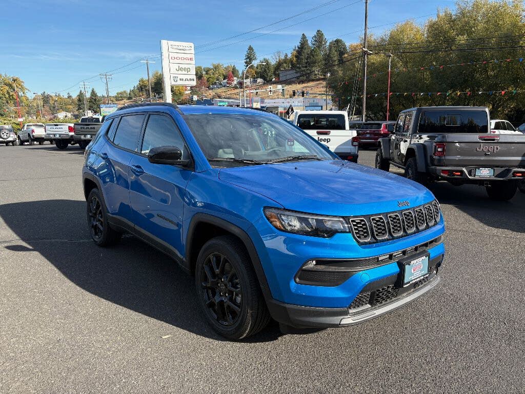 2026 Jeep Compass Latitude Altitude 4WD