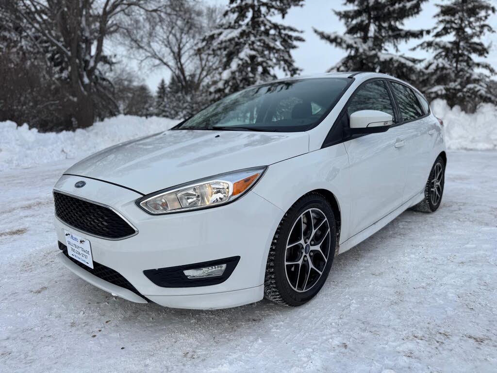 2015 Ford Focus SE Hatchback