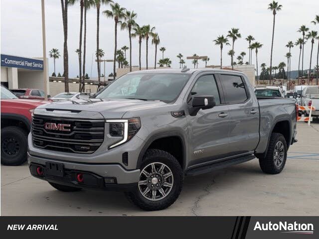 2024 GMC Sierra 1500 AT4 Crew Cab 4WD
