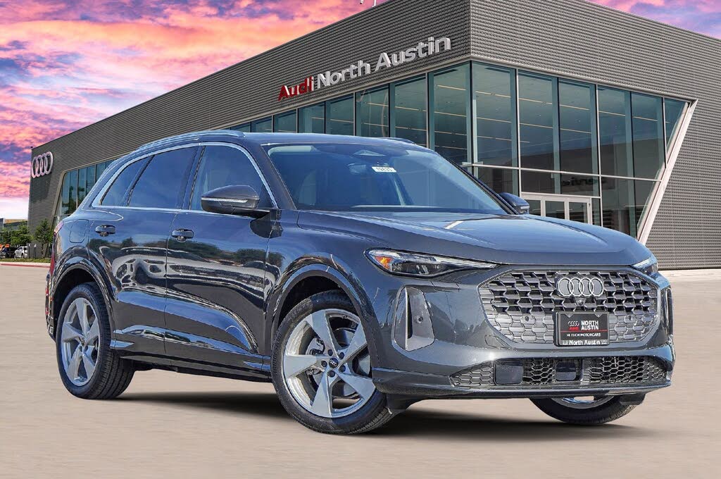 2025 Audi Q5 quattro Prestige 40 TFSI