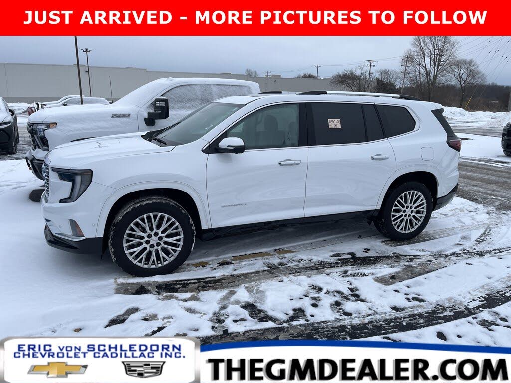 2025 GMC Acadia Denali AWD