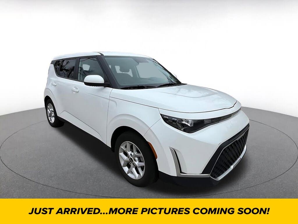 2025 Kia Soul LX FWD