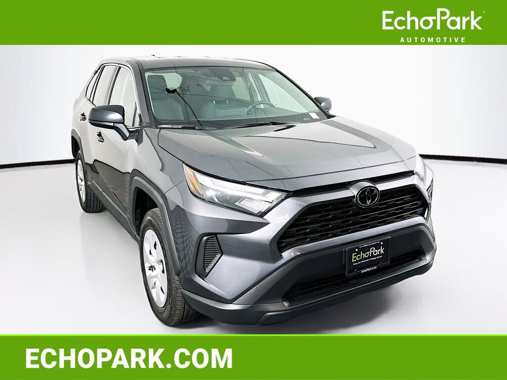 2025 Toyota RAV4 LE AWD