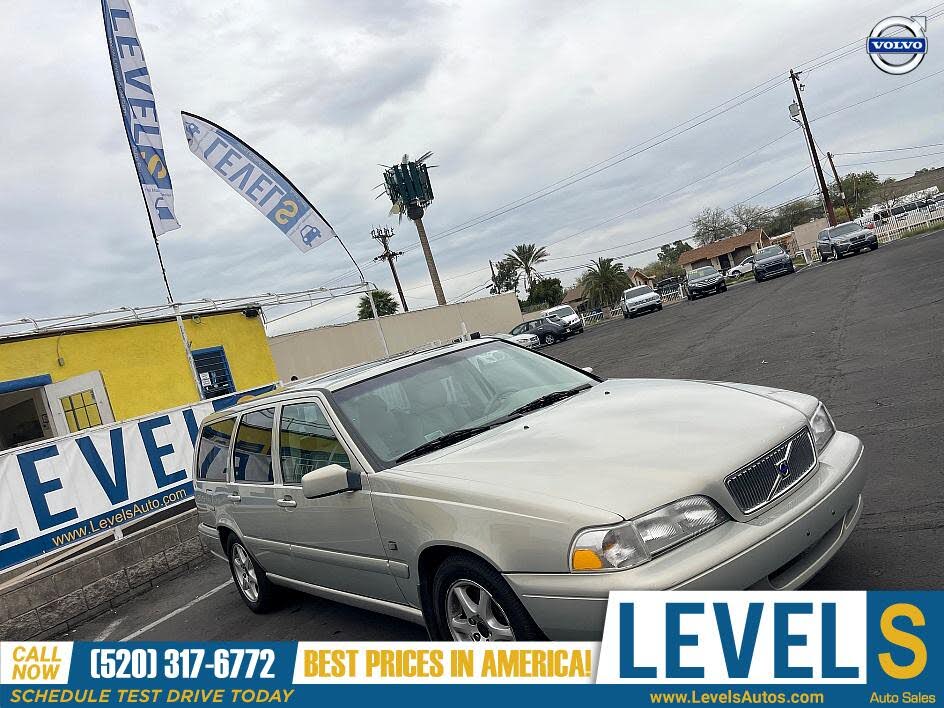 2000 Volvo V70 Wagon