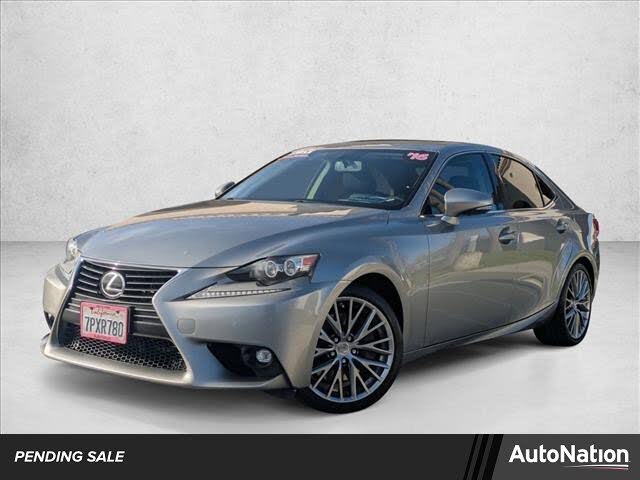 2016 Lexus IS 200t RWD