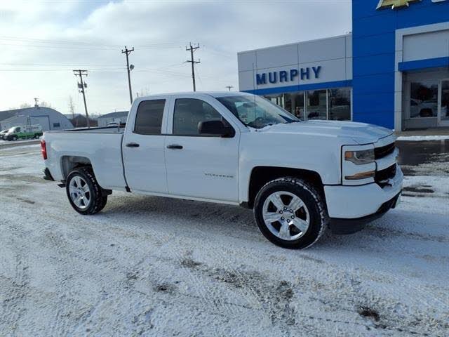 2018 Chevrolet Silverado 1500 Custom Double Cab 4WD