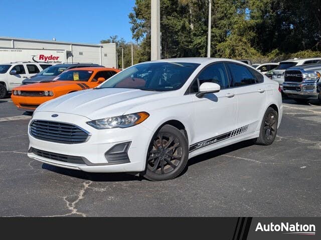 2020 Ford Fusion SE FWD
