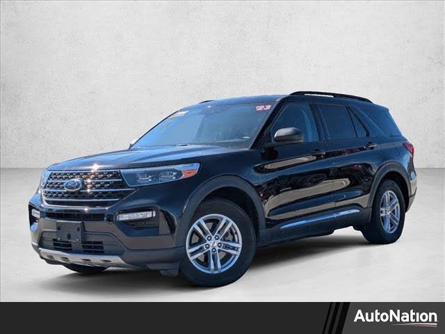 2023 Ford Explorer XLT RWD