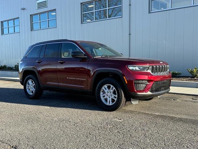 2025 Jeep Grand Cherokee Laredo A RWD