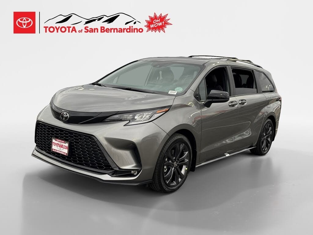 2026 Toyota Sienna XSE 7-Passenger FWD