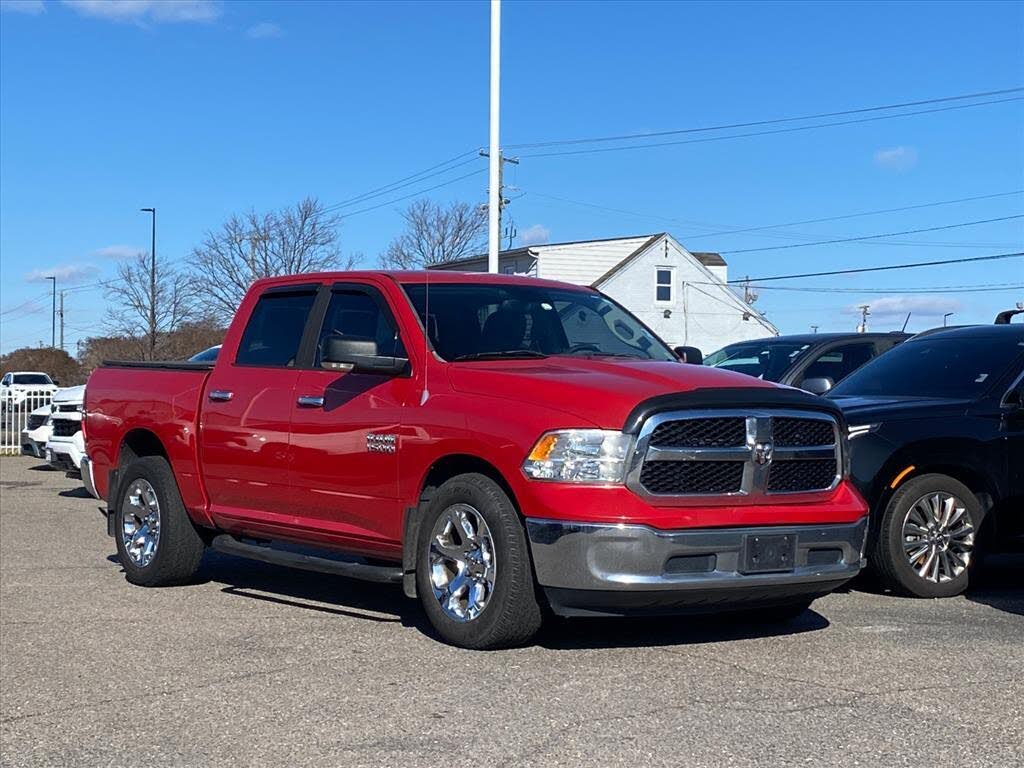 2013 RAM 1500 SLT Crew Cab RWD