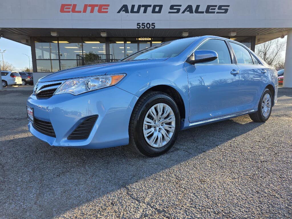 2013 Toyota Camry LE