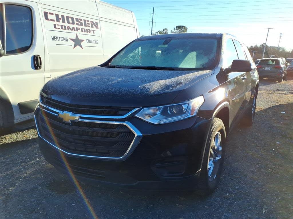 2021 Chevrolet Traverse LS FWD