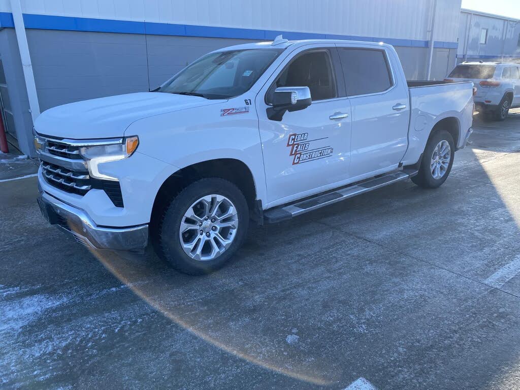 2022 Chevrolet Silverado 1500 LTZ Crew Cab 4WD
