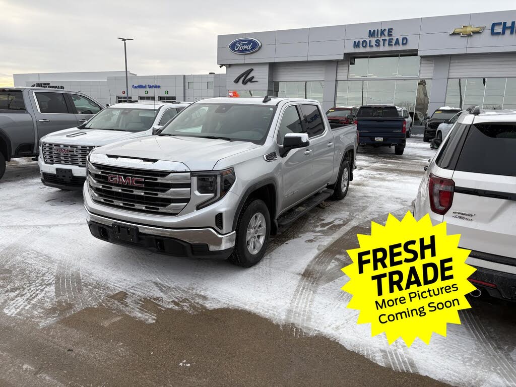 2022 GMC Sierra 1500 SLE Crew Cab 4WD