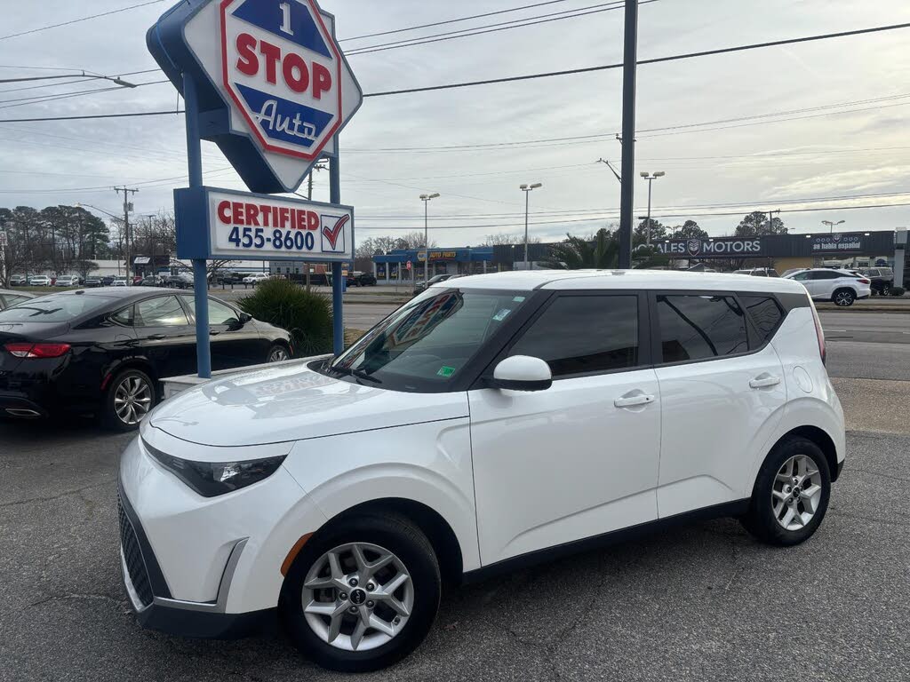 2023 Kia Soul S FWD