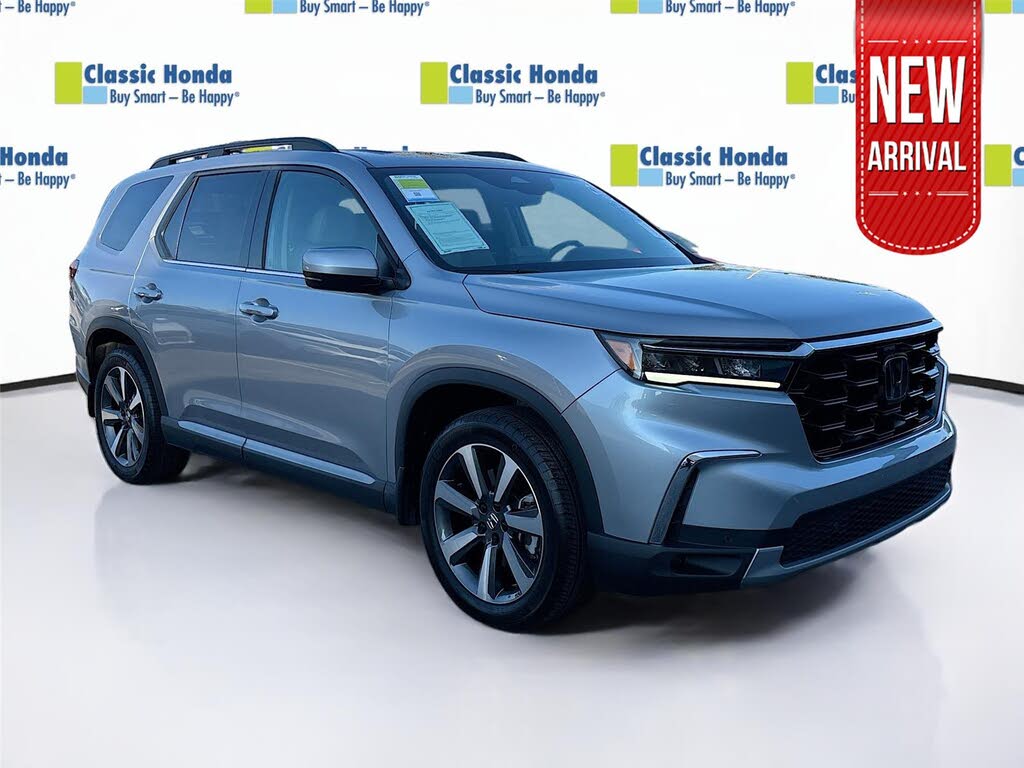 2024 Honda Pilot Touring FWD