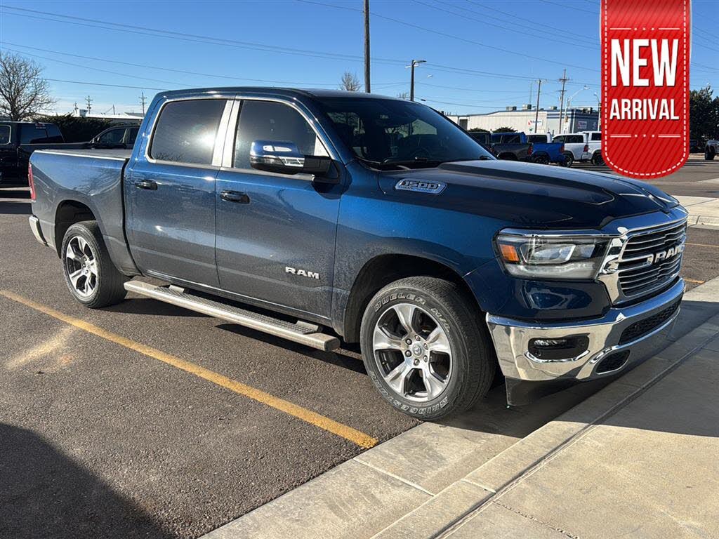 2024 RAM 1500 Laramie Crew Cab 4WD