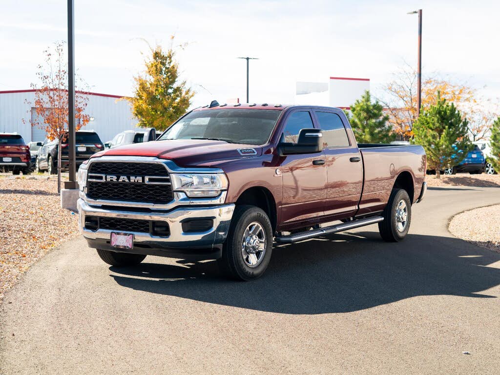 2024 RAM 2500 Tradesman Crew Cab LB 4WD