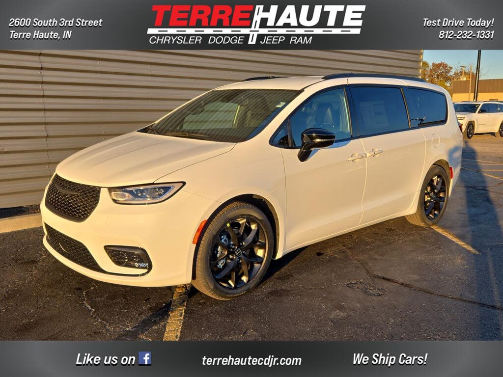 2026 Chrysler Pacifica Select FWD