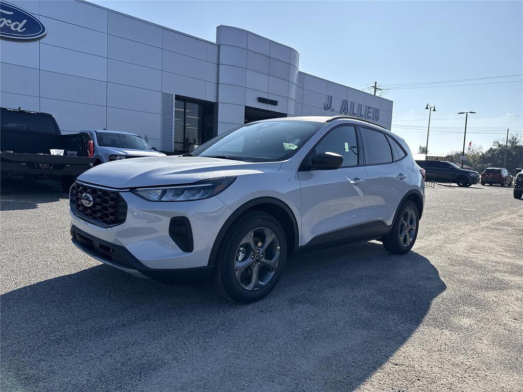 2026 Ford Escape ST-Line FWD
