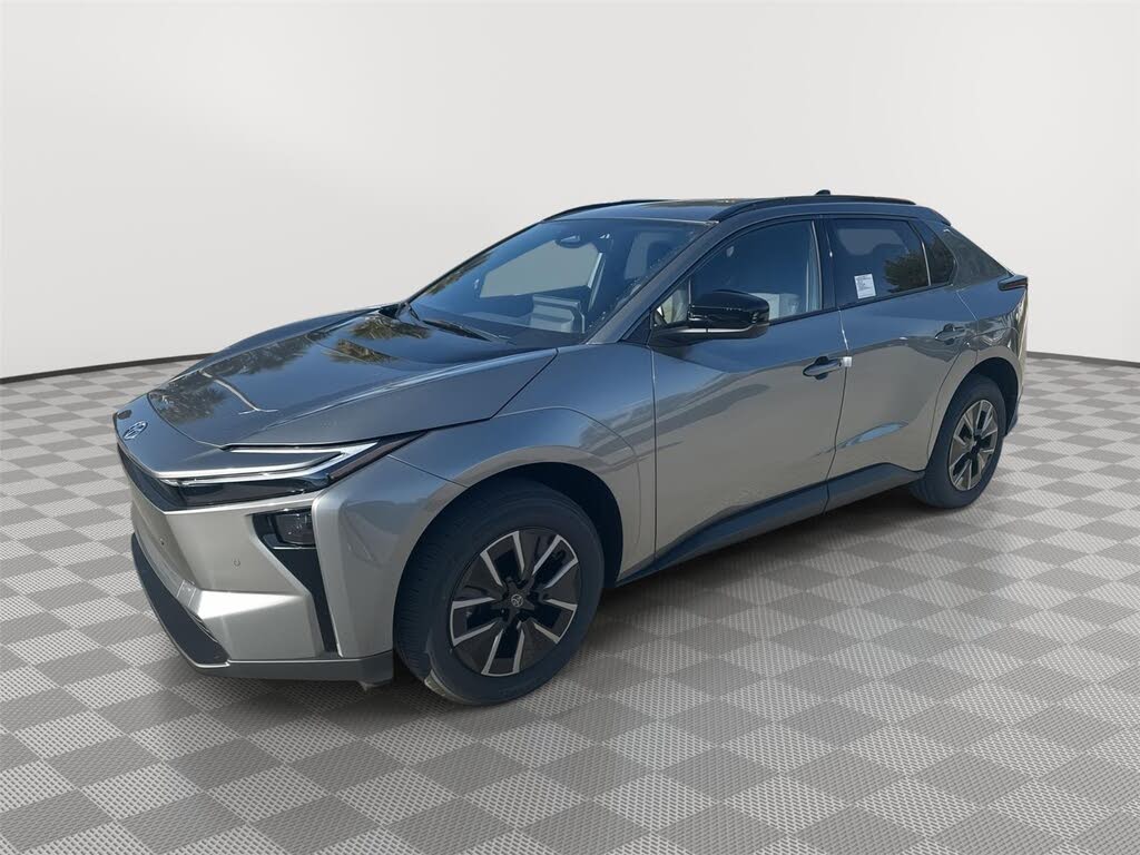 2026 Toyota bZ XLE Plus FWD