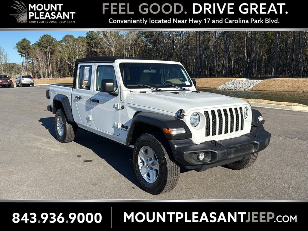 2020 Jeep Gladiator Sport S Crew Cab 4WD