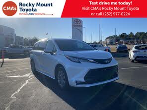 Toyota Sienna XLE 7-Passenger FWD