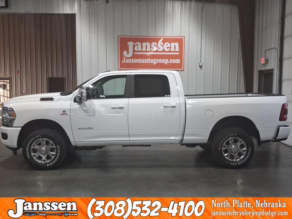 2024 RAM 2500 Laramie Crew Cab 4WD
