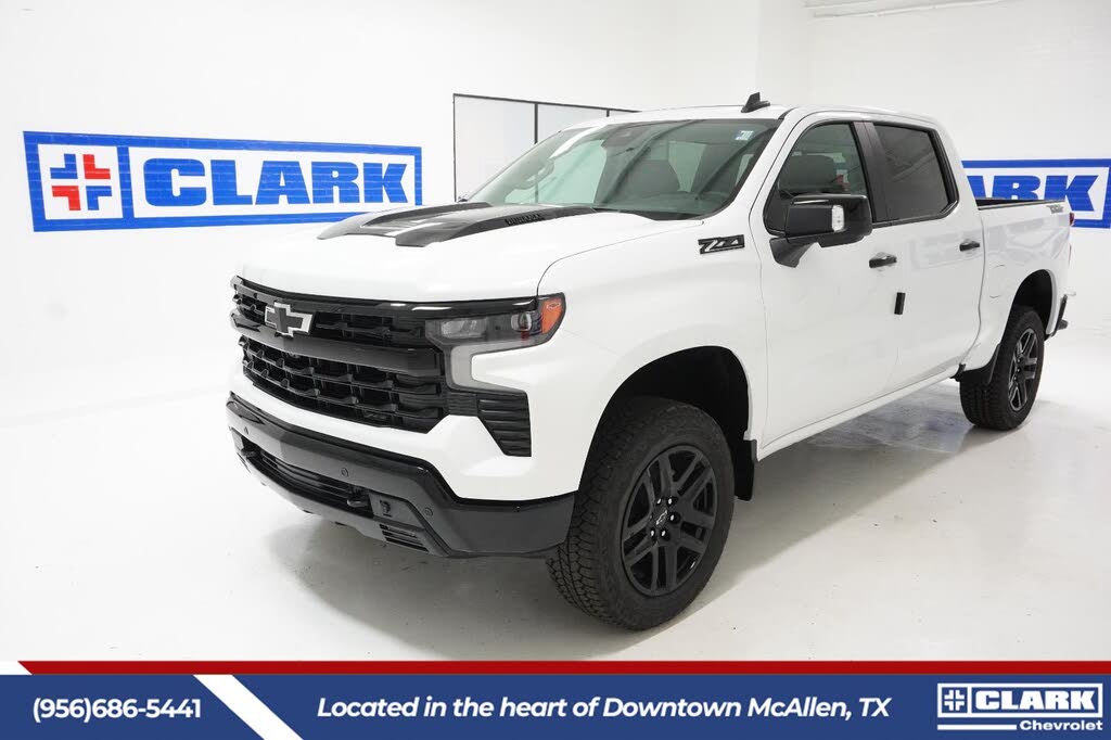 2026 Chevrolet Silverado 1500 LT Trail Boss Crew Cab 4WD