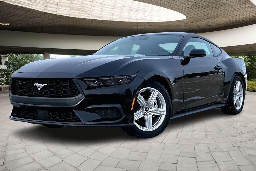 2026 Ford Mustang EcoBoost Fastback RWD